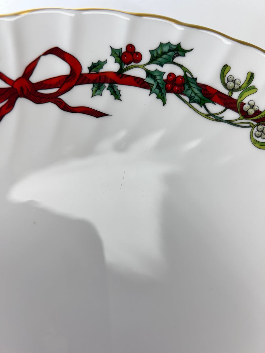 Royal Worcester Holly Ribbons Holiday Red Bow Scalloped Fine Bone China  Handled Cake Plate.