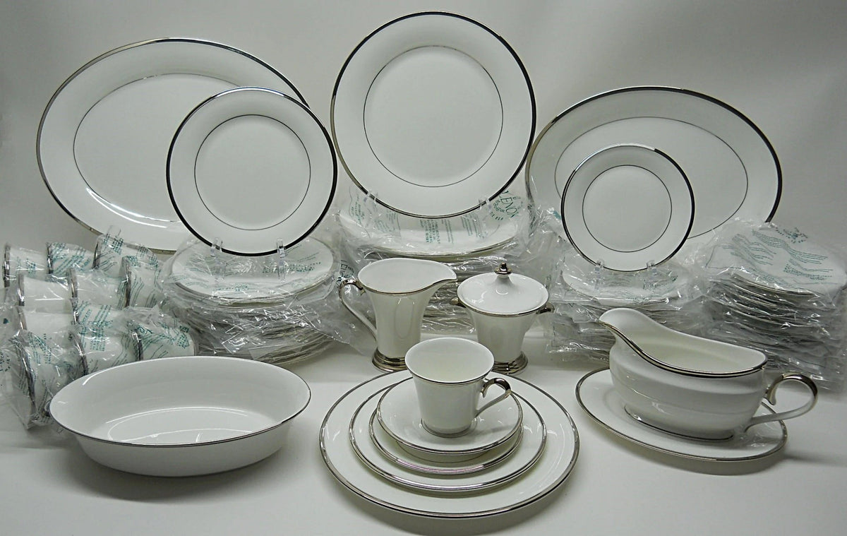 Lenox Dimensions ll Solitaire White 67 Piece Dinnerware Collection for BINCHEY S LLC