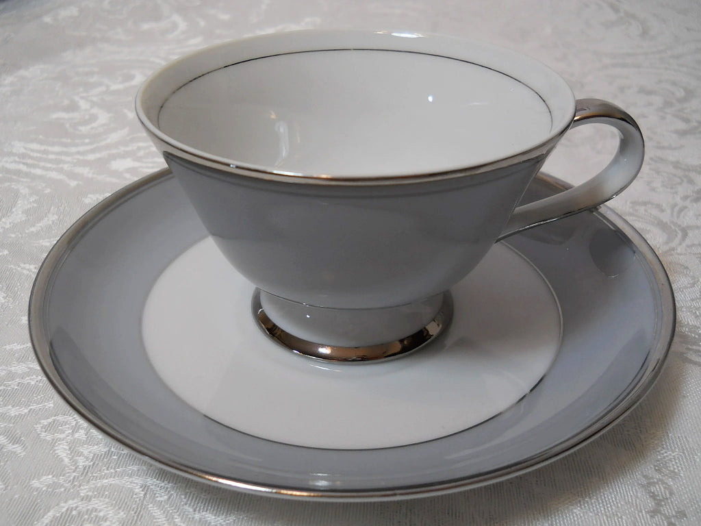 Grace Gray 3pc Dinnerware Set