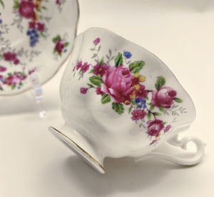 Royal Albert English Bone China Pink Roses Teacup and Saucer Set c.1960-1970's.