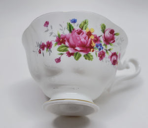 Royal Albert English Bone China Pink Roses Teacup and Saucer Set c.1960-1970's.