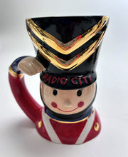Radio City Music Hall Christmas Spectacular 3-D Pop-Up Book, Spoon and 3-Mug Set