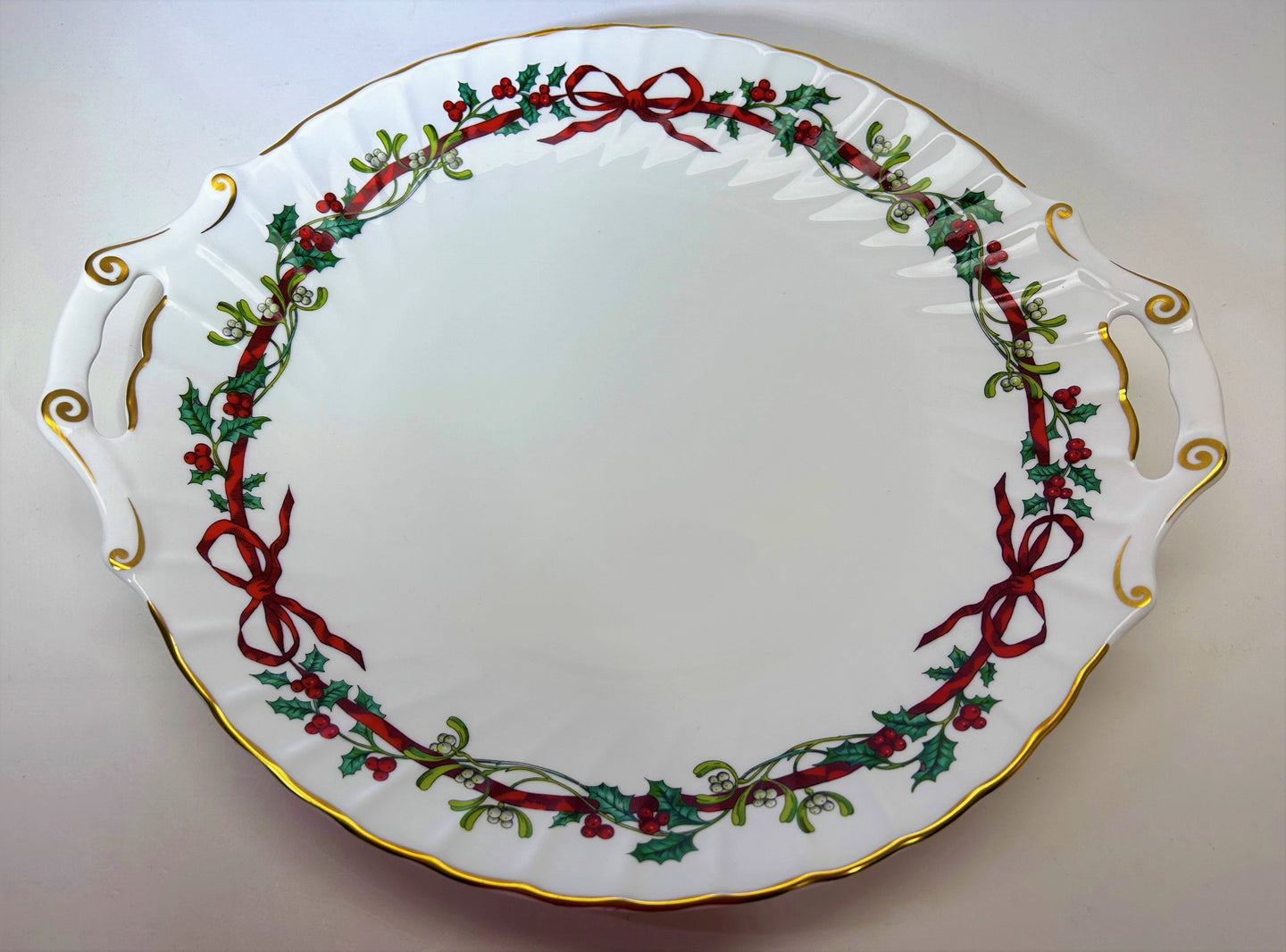 Royal Worcester Holly Ribbons Holiday Red Bow Scalloped Fine Bone China Handled Cake Plate.