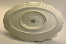 Rosenthal-Continental "Antoinette" Pompadour Ivory Gravy Boat w/Attached Underplate.