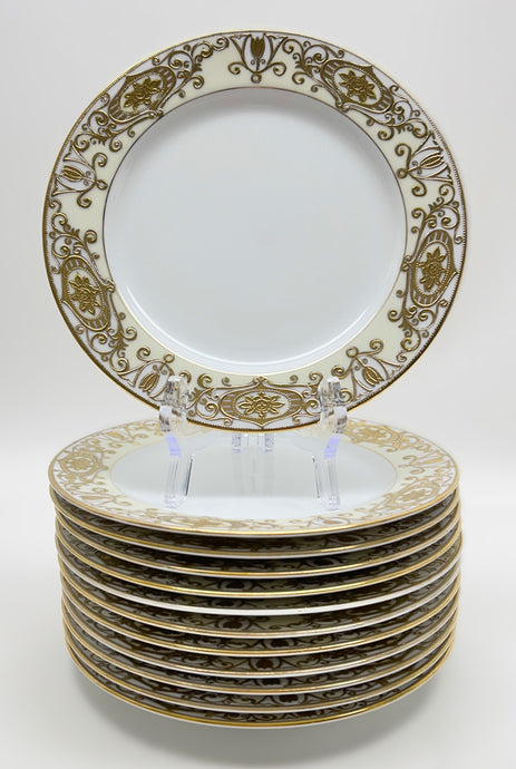 Noritake Christmas Ball #175 Hand Painted Porcelain Salad Plate Set of Twelve. Lot 1, c.1935-1991.