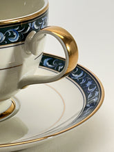 Mikasa Aubusson 59-Piece Fine China Dinnerware Collection For Eleven.