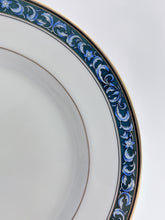 Mikasa Aubusson 59-Piece Fine China Dinnerware Collection For Eleven.