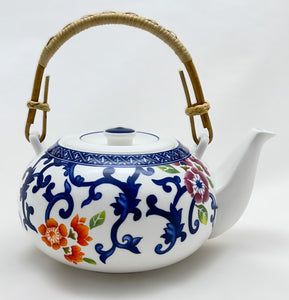 Ralph Lauren Mandarin Blue 4-Cup Wood Handle Teapot. 2007-2015