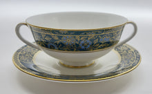 Royal Doulton Carlyle Teal/ Gold 143-Piece Dinnerware Collection for Eighteen.