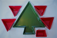 Linens and Things Red and Green Ceramic Holiday Chip and Dip Serving Tray and Bowls Set.