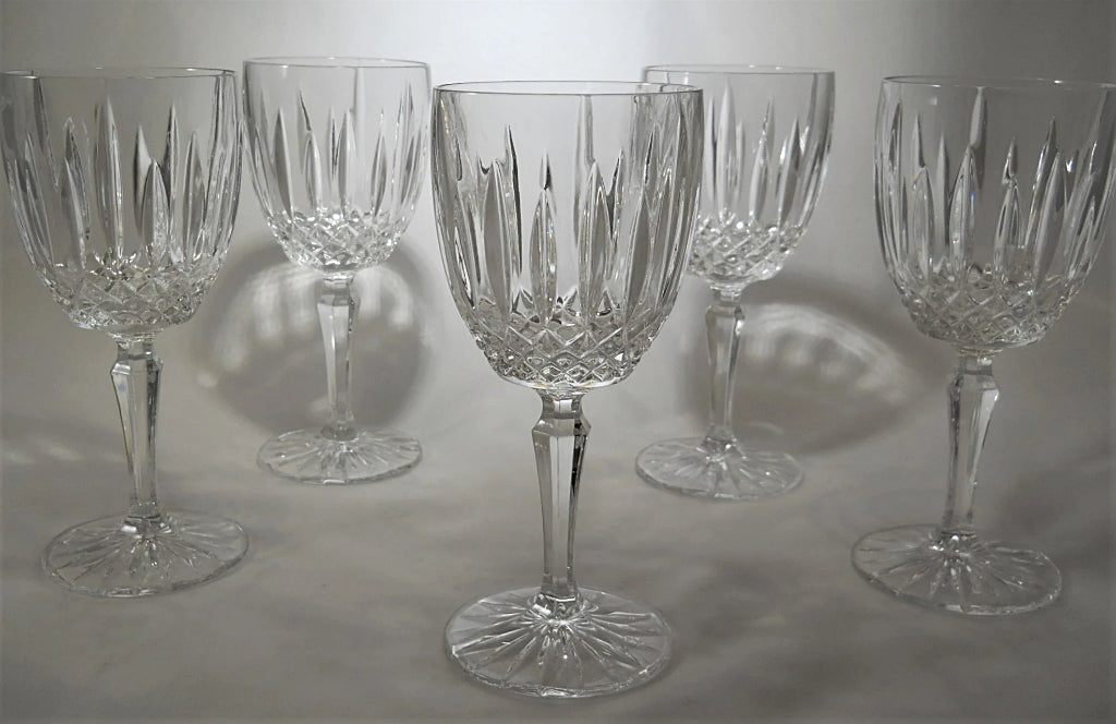 Mikasa Old Dublin Wine Glass Collection of Four