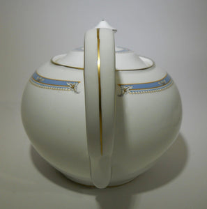 Aynsley South Pacific Fine Bone China 5-Cup Teapot. ENGLAND.