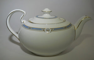 Aynsley South Pacific Fine Bone China 5-Cup Teapot. ENGLAND.