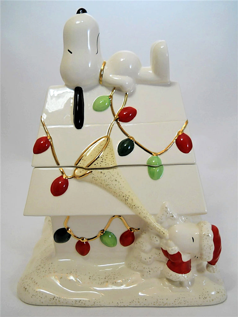 Lenox Peanuts Snoopy and Woodstock Christmas Porcelain Cookie Jar with Gold Trim