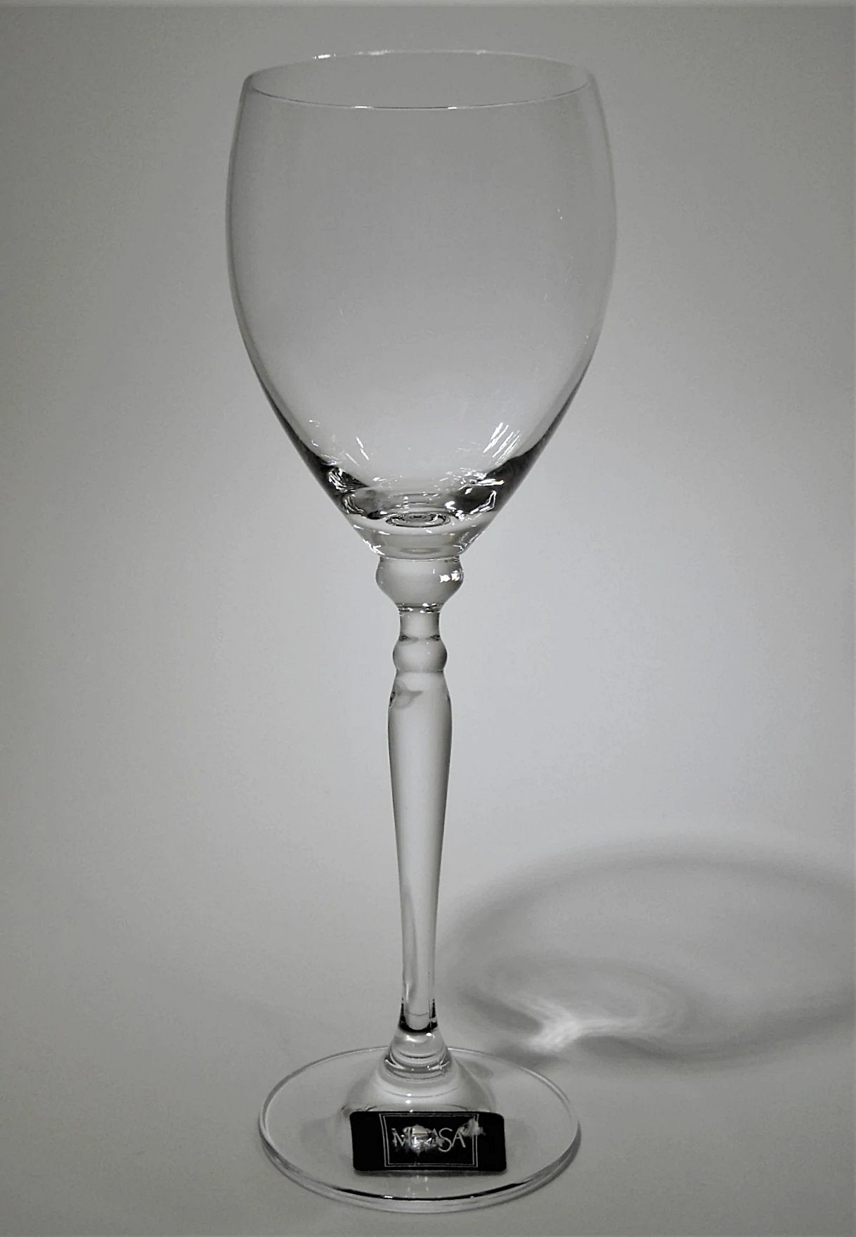 Mikasa Venezia Crystal Wine Glass Collection of Six