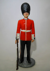 Royal Doulton England The Guardsman 9" Bone China Figurine, 1992-1995