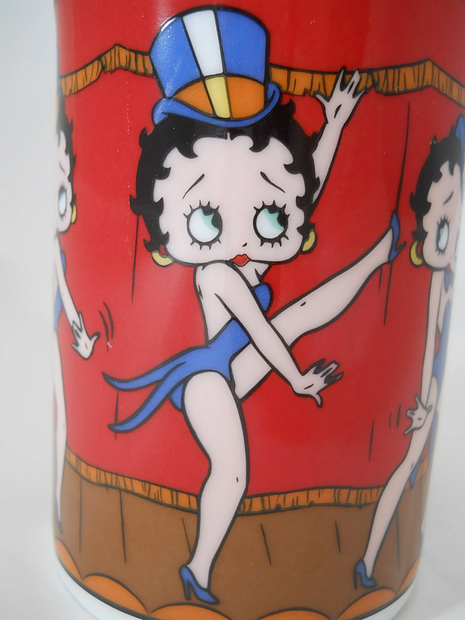 Betty Boop Mug NWT Danbury Mint Cheerleader Gimme a BOOP Fine Porcelain Mug  Cup