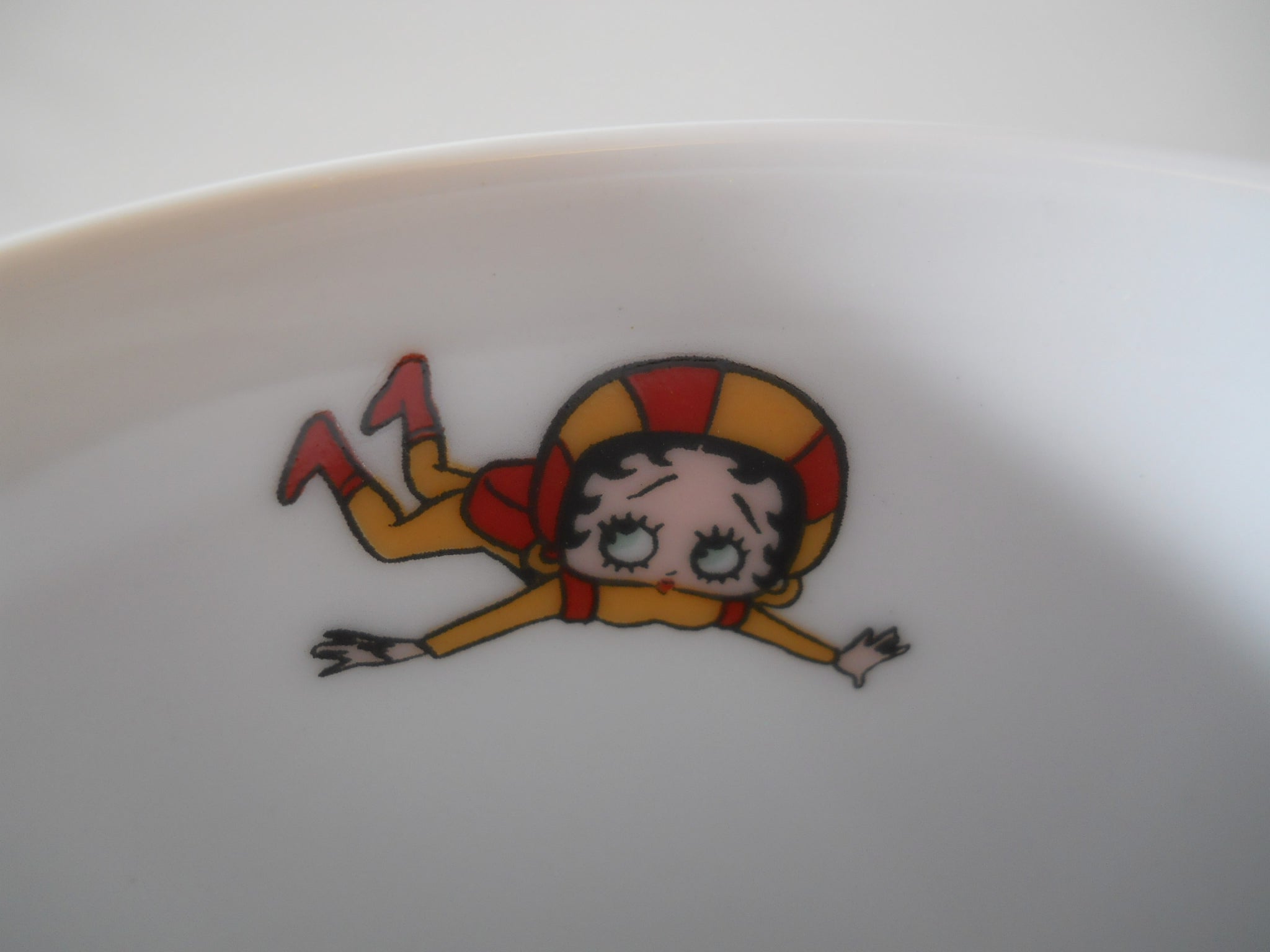 Betty Boop The Danbury Mint Fine Porcelain 8oz. Mug Collection of Six. –  BINCHEY'S LLC.