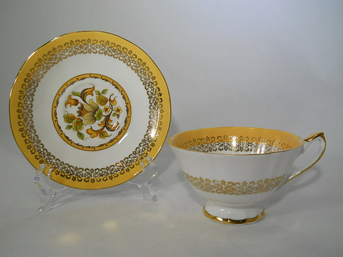 Elizabethan Versailles Yellow/ Gold/ Floral Fine Bone China Tea Cup and Saucer Set. England