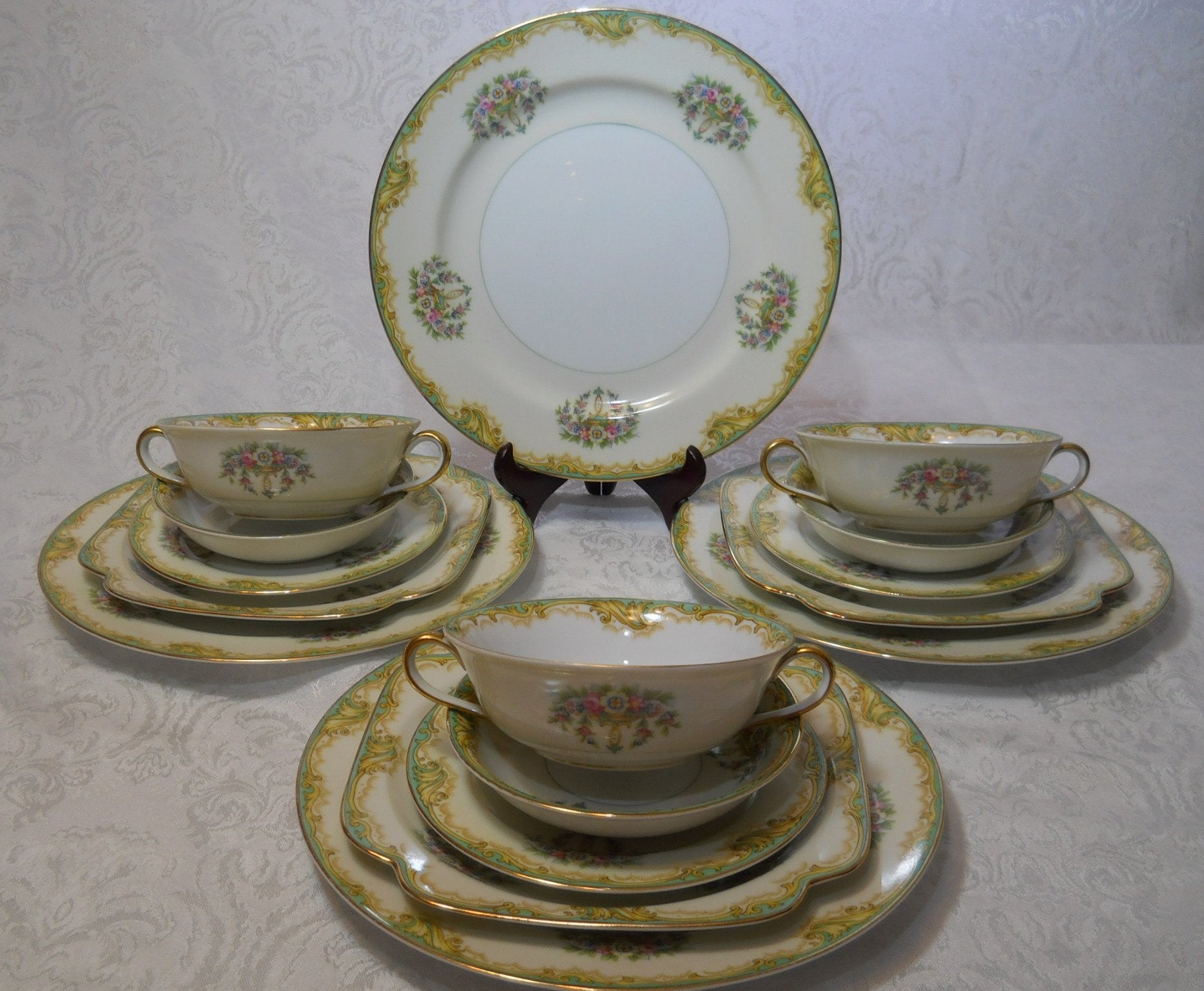 Noritake 1931 Claremont 24-Piece Green, Yellow, and Floral Dinnerware  Collection