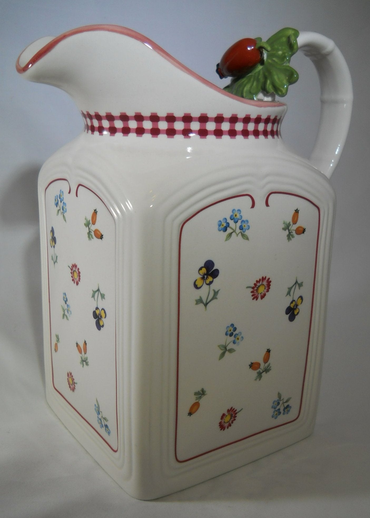 Villeroy and Boch Petite Fleur Country Collection 84 Oz. Pitcher. Very Rare