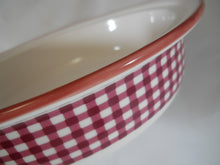 Villeroy and Boch Petite Fleur Country Collection 8 inch Flat Covered Bowl