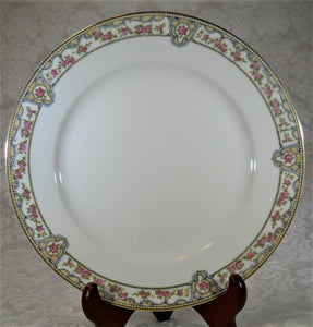 Antique Noritake Portland 12-Piece Luncheon Plate and Teacup/Saucer Collection, 1912-1921