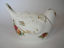 Royal Albert England Old Country Roses Bone China Dove Pomander/Potpourri