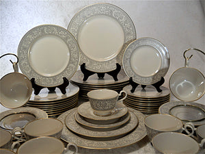  Franciscan Masterpiece China Grey Renaissance 50-Piece Dinnerware / Tableware Collection for Ten