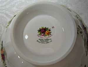 Royal Albert Old Country Roses Footed Bowl, England 1973-1992
