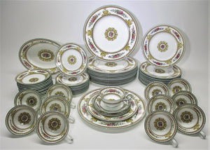 Wedgwood Columbia White Medallion 59-Piece Dinnerware Collection forTwelve