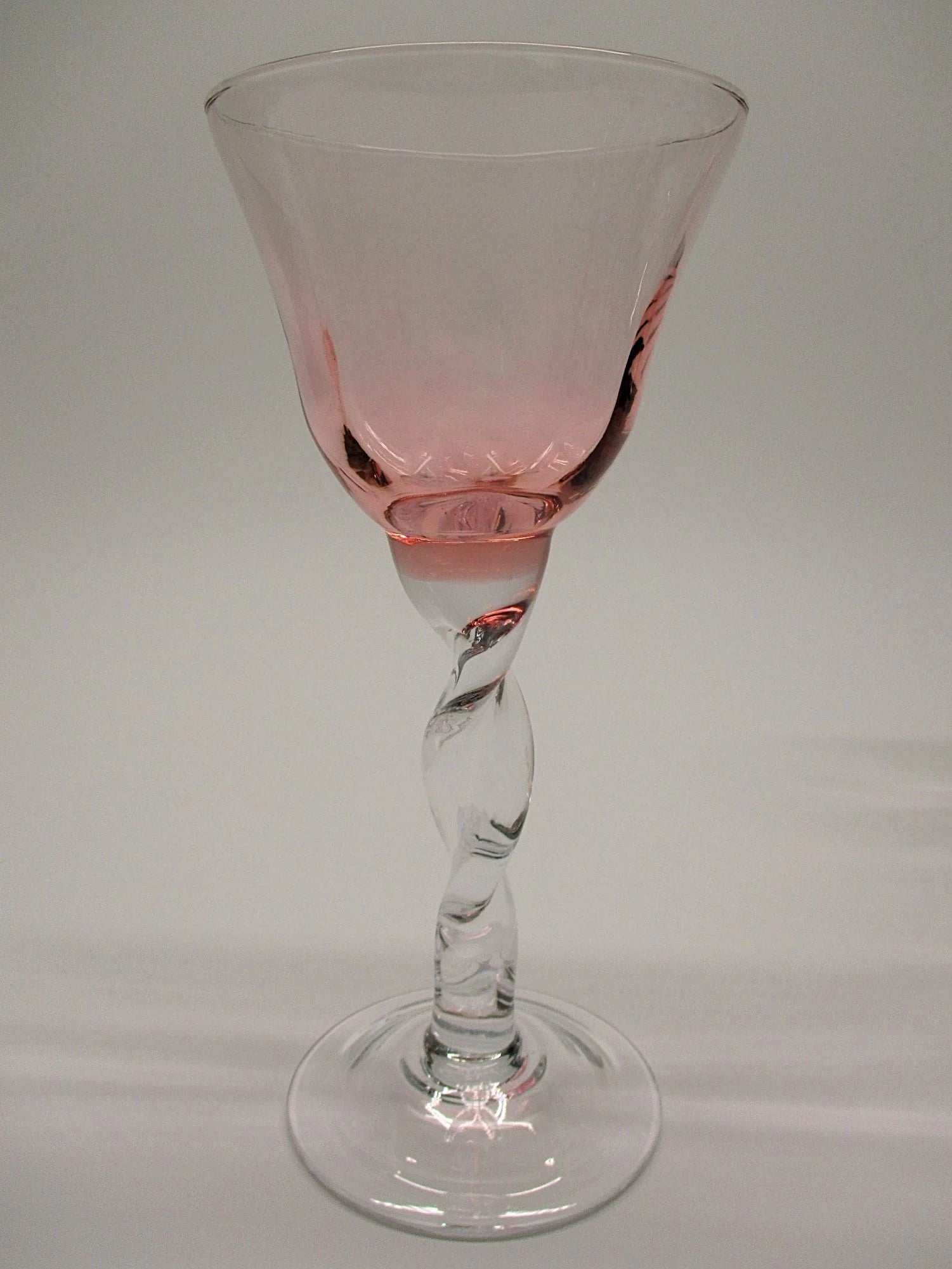 Vintage Etched PINK Optic Glass Wine Glasses, Set of 4, Vintage Pink  Depression Etched Wine Glasses, Elegant Pink Wine Glasses